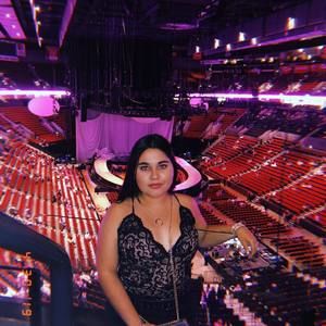 Meet your Posher, Diana